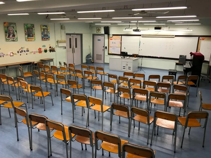 1-room1.jpg